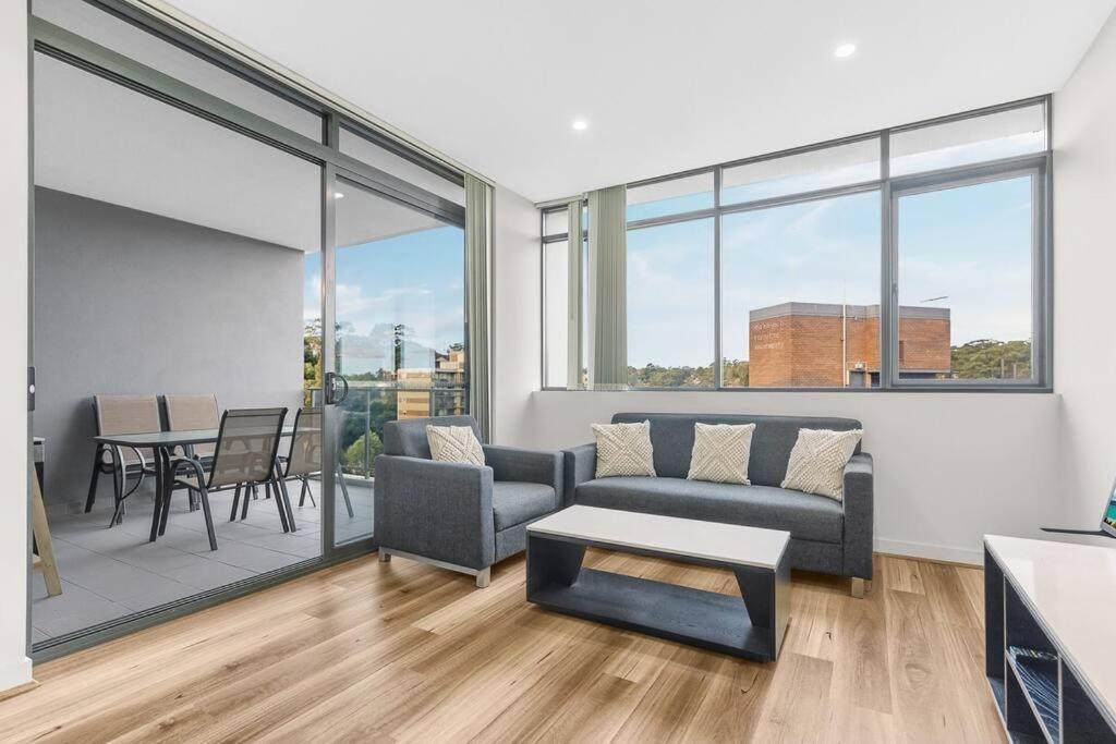 Two Bedroom Private Apartment In Lane Cove With Parking Sydney Exteriör bild