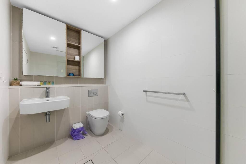 Two Bedroom Private Apartment In Lane Cove With Parking Sydney Exteriör bild